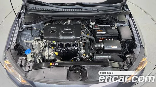 Hyundai Avante 2016 thumb 6