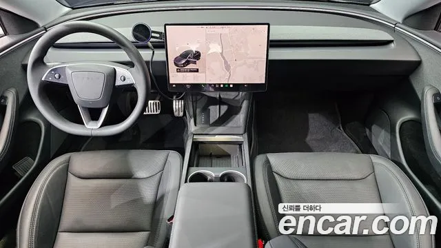 Tesla Model 3 2025 thumb 7