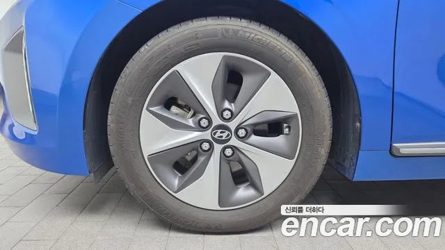 Hyundai IONIQ 6 2017 thumb 5