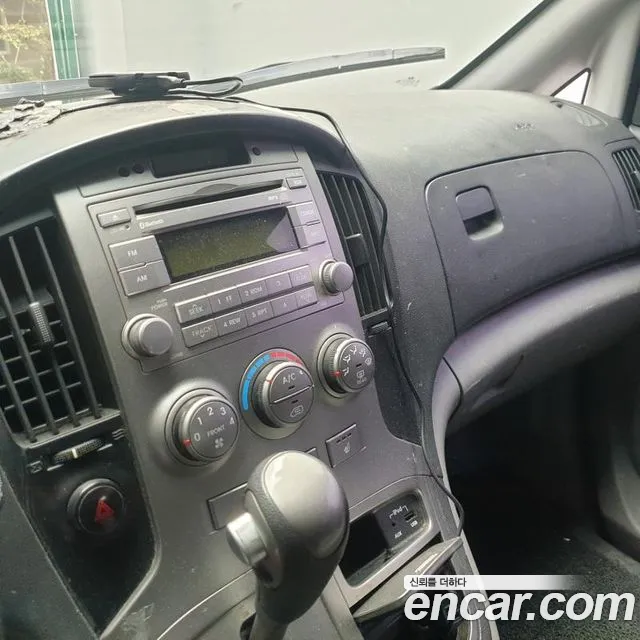 Hyundai Starex 2014 thumb 2