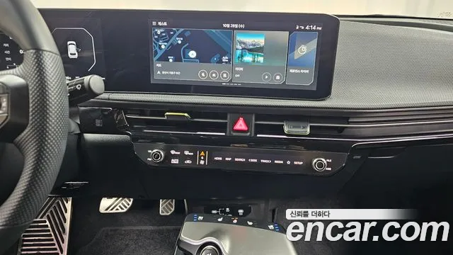 Kia EV6 2025 thumb 12
