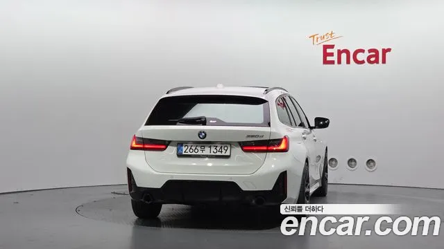 BMW 3-Series 2025 thumb 4