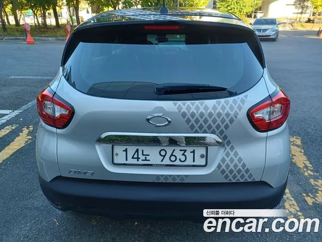 Renault-KoreaSamsung Captur 2014 thumb 4