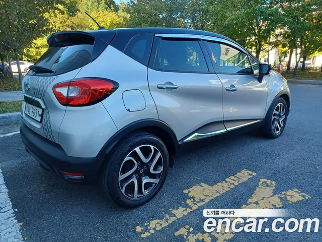 Renault-KoreaSamsung Captur 2014 thumb 5
