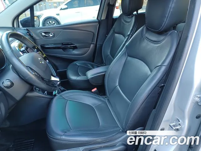 Renault-KoreaSamsung Captur 2014 thumb 8