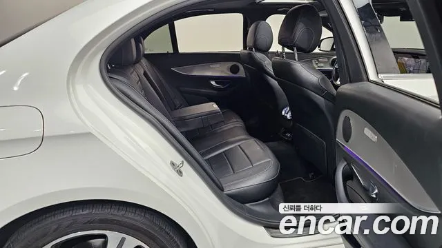Mercedes-Benz E-Класс 2018 thumb 11