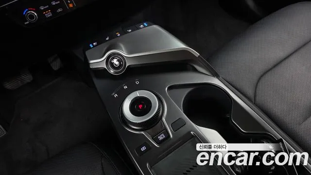 Kia EV6 2022 thumb 8