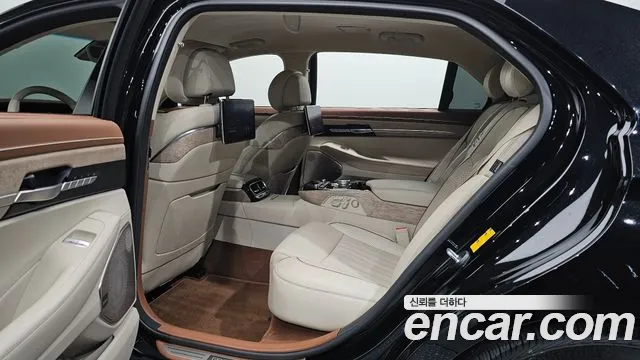 Genesis G90 2021 thumb 11