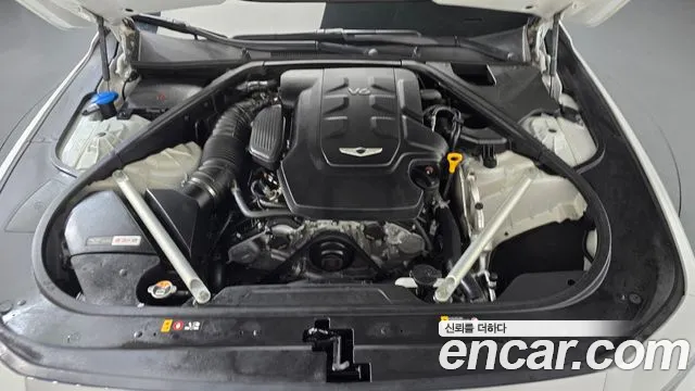 Genesis G90 2019 thumb 5