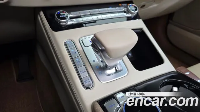 Genesis G90 2019 thumb 8