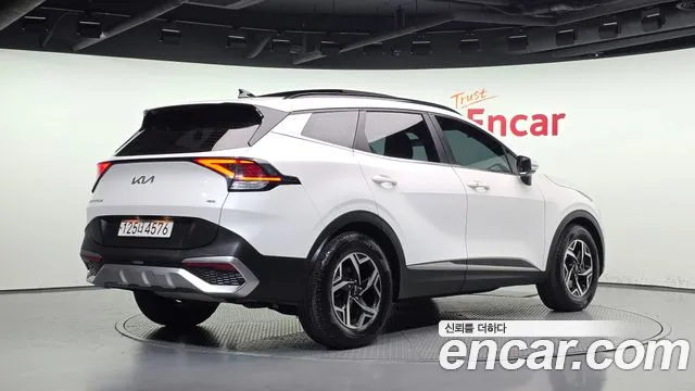 Kia Sportage 2022 thumb 2