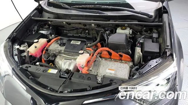 Toyota RAV4 2016 thumb 6