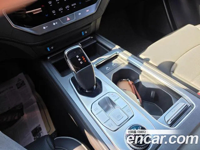KG_Mobility_Ssangyong Rexton 2023 thumb 9