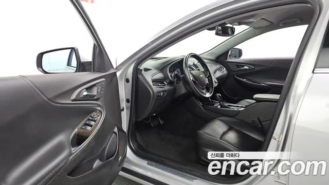 ChevroletGMDaewoo Malibu 2016 thumb 10