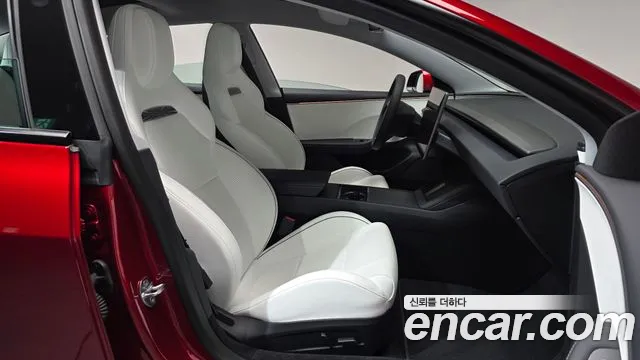 Tesla Model 3 2026 thumb 11