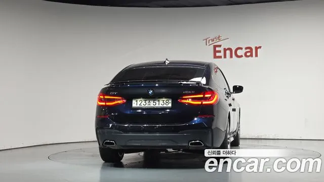 BMW Gran Turismo 2019 thumb 3