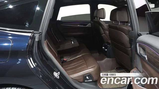 BMW Gran Turismo 2019 thumb 10
