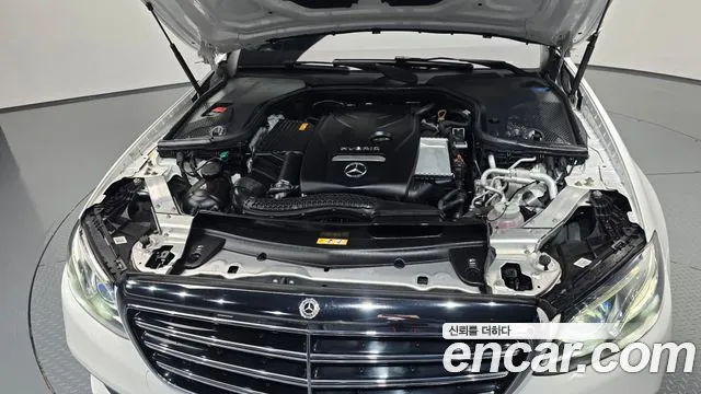 Mercedes-Benz E-Класс 2019 thumb 5