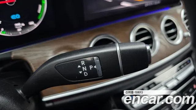 Mercedes-Benz E-Класс 2019 thumb 8