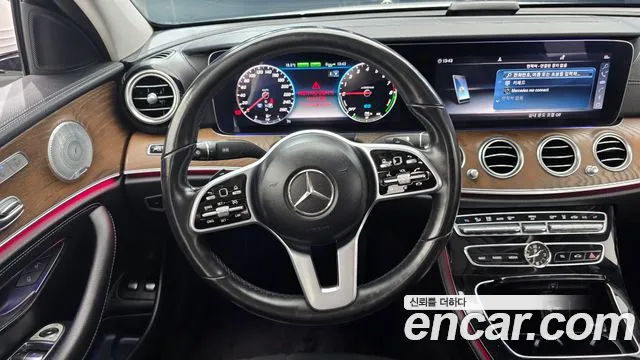 Mercedes-Benz E-Класс 2019 thumb 12