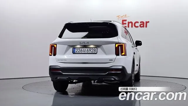 Kia Sorento 2024 thumb 4