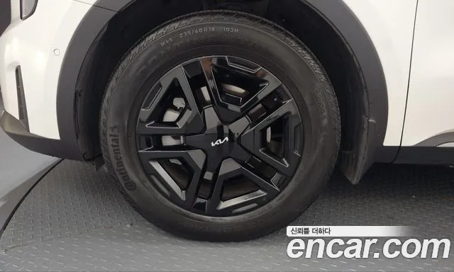 Kia Sorento 2024 thumb 5