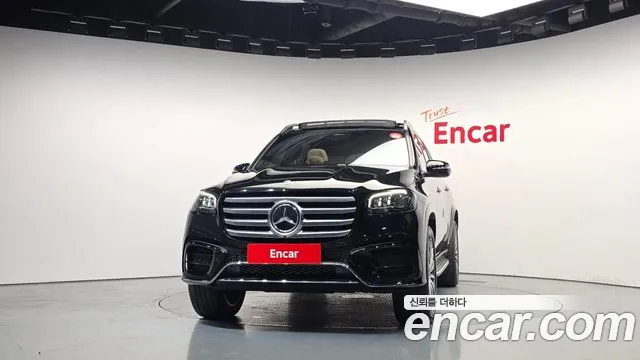 Mercedes-Benz GLS 2025 thumb 3