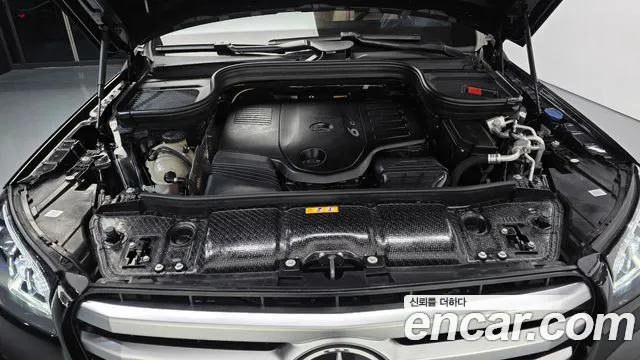 Mercedes-Benz GLS 2025 thumb 6