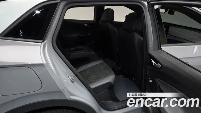Volkswagen ID.4 2025 thumb 11
