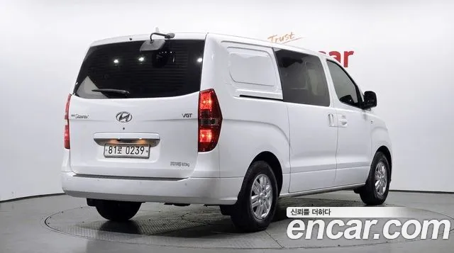 Hyundai Starex 2019 thumb 2