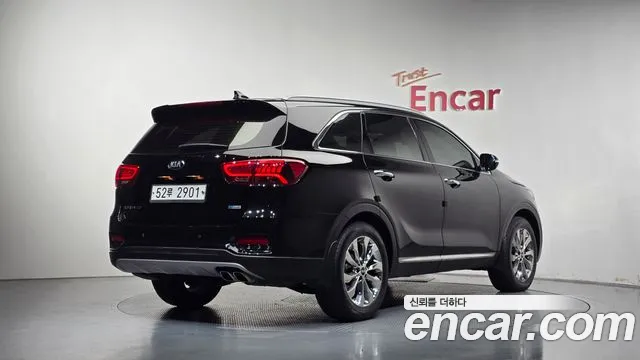 Kia Sorento 2018 thumb 2