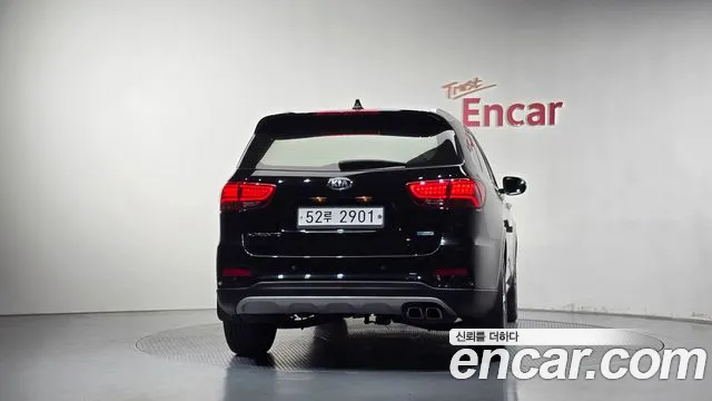 Kia Sorento 2018 thumb 4
