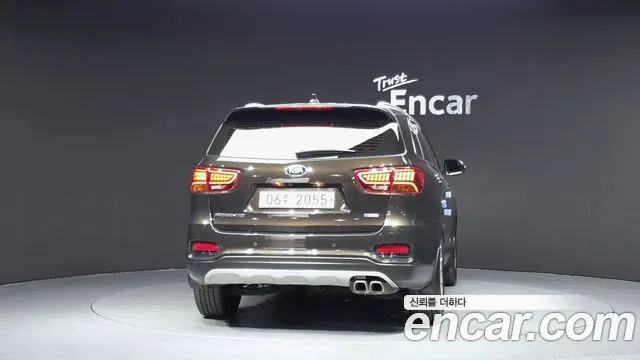 Kia Sorento 2018 thumb 4