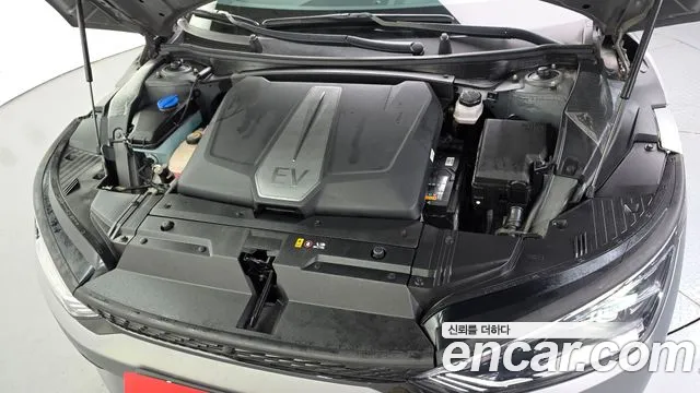 Kia EV6 2022 thumb 6