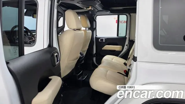 Jeep Wrangler 2022 thumb 11