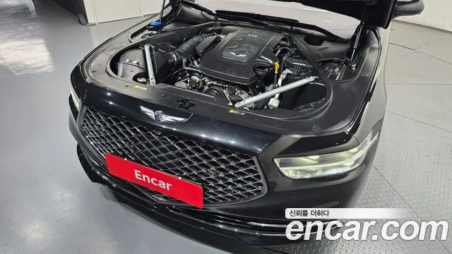 Genesis G90 2019 thumb 6