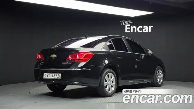 ChevroletGMDaewoo Cruze 2015 thumb 2