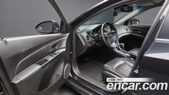 ChevroletGMDaewoo Cruze 2015 thumb 10