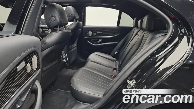 Mercedes-Benz E-Класс 2021 thumb 11