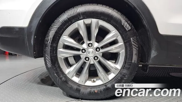 Hyundai Santa Fe 2015 thumb 5