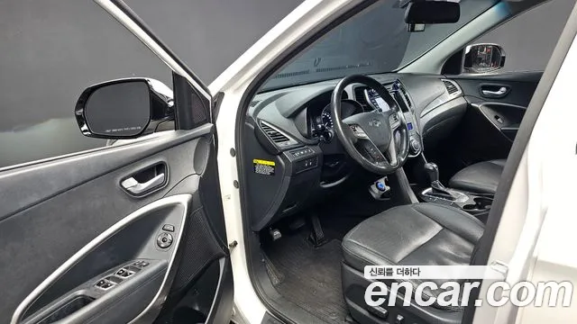 Hyundai Santa Fe 2015 thumb 10