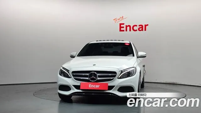 Mercedes-Benz C-Класс 2017 thumb 3