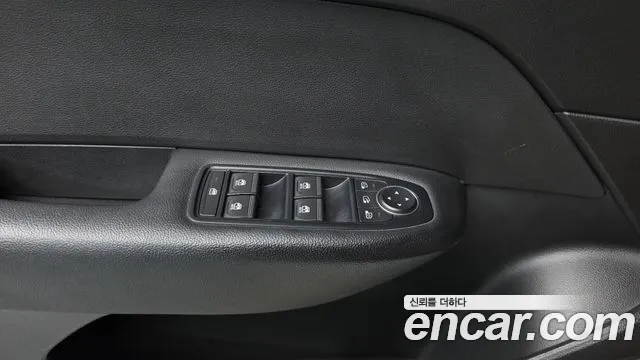 Renault-KoreaSamsung Arkana 2020 thumb 11
