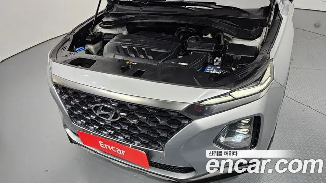 Hyundai Santa Fe 2018 thumb 5