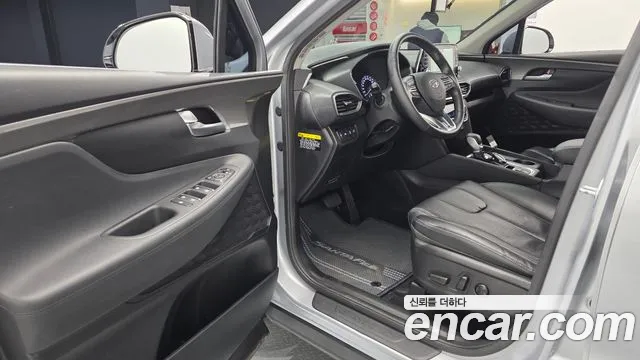 Hyundai Santa Fe 2018 thumb 9