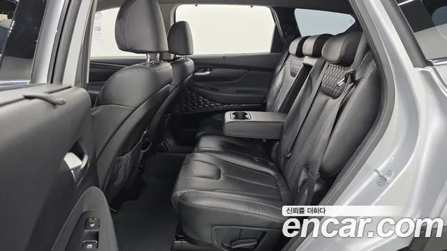 Hyundai Santa Fe 2018 thumb 11