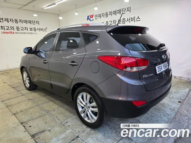 Hyundai Tucson 2011 thumb 4
