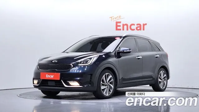 Kia Niro 2017 thumb 12