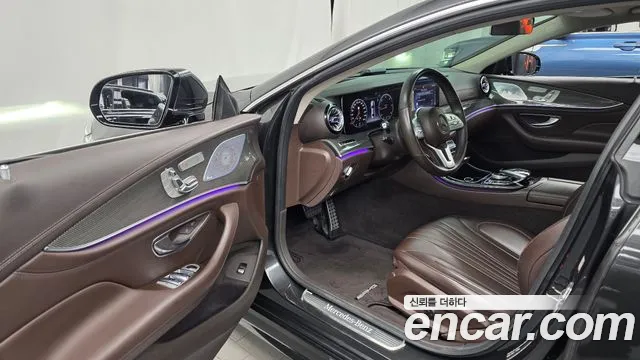 Mercedes-Benz CLS-Class 2019 thumb 10