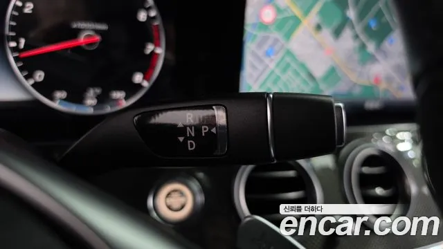 Mercedes-Benz E-Класс 2017 thumb 9